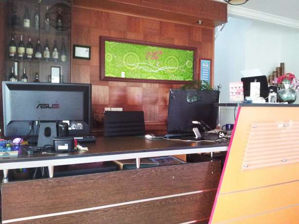 Imagen de la habitación del Hotel Ella Holiday Inn. Foto 3