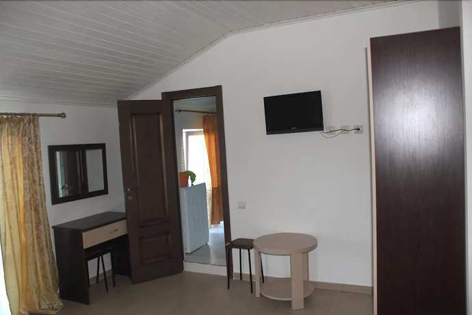 Imagen de la habitación del Hotel Ellas. Foto 12
