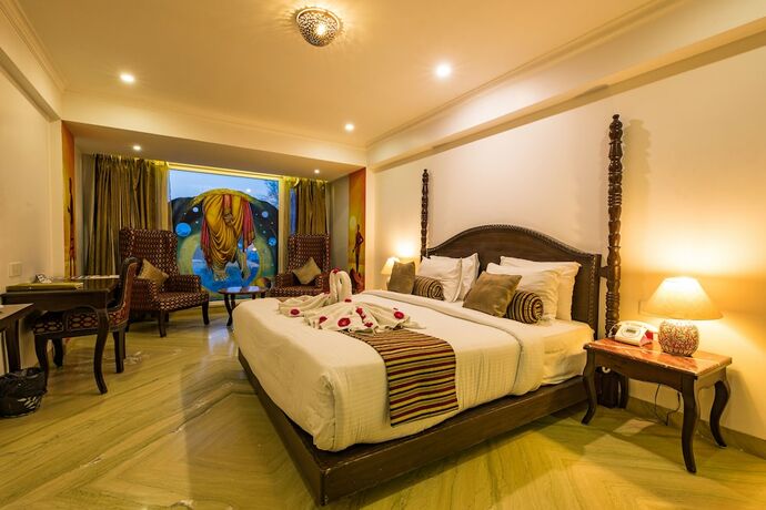 Imagen de la habitación del Hotel Ellbee Ganga View. Foto 19