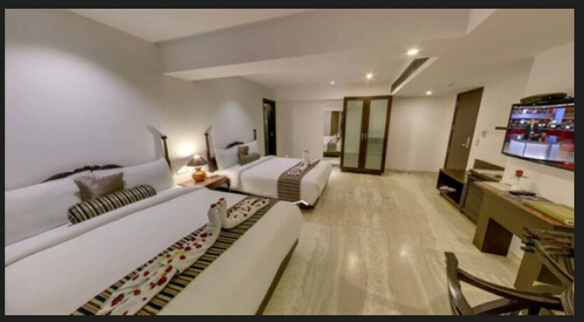 Imagen de la habitación del Hotel Ellbee Ganga View. Foto 32