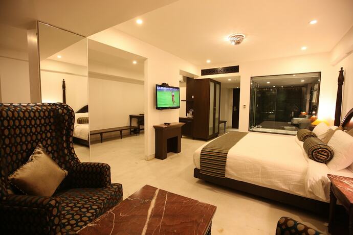 Imagen de la habitación del Hotel Ellbee Ganga View. Foto 37