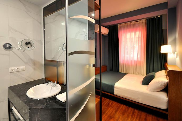 Imagen de la habitación del Hotel Elle Boutique. Foto 2