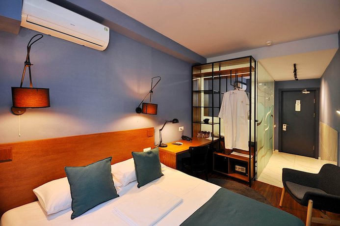 Imagen de la habitación del Hotel Elle Boutique. Foto 6