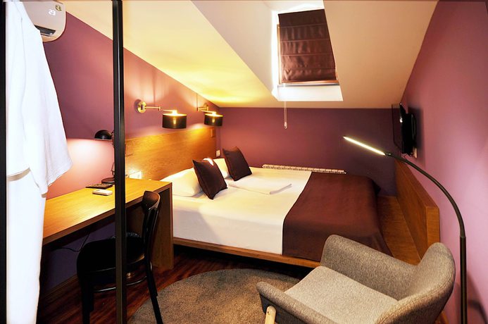 Imagen de la habitación del Hotel Elle Boutique. Foto 14