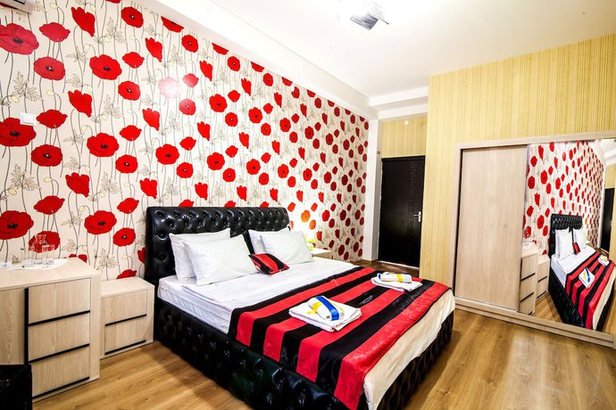 Imagen general del Hotel Ellegance. Foto 1