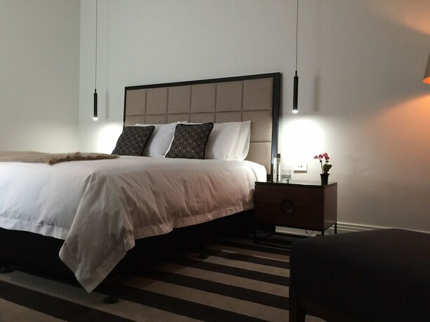 Imagen de la habitación del Hotel Ellen. Foto 13