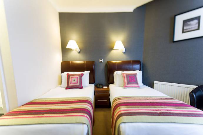 Imagen de la habitación del Hotel Ellen Kensington. Foto 10