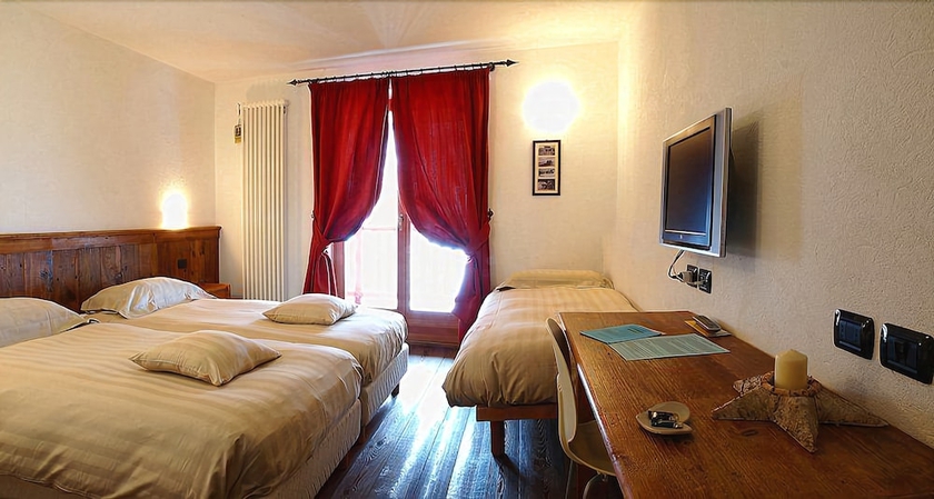 Imagen de la habitación del Hotel Ellex Eco. Foto 11