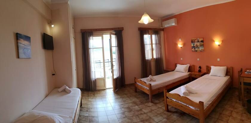 Imagen general del Hotel Elli Marina Studios and Apartments. Foto 4