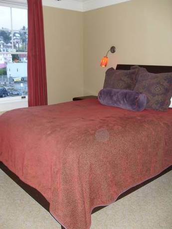 Imagen de la habitación del Hotel Elliott. Foto 7