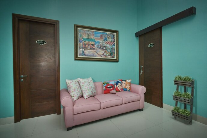 Imagen del bar/restaurante del Hotel Elliottii Residence Alam Asri. Foto 4