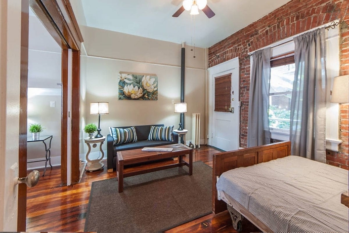 Imagen de la habitación del Hotel Ellison Suites. Foto 3