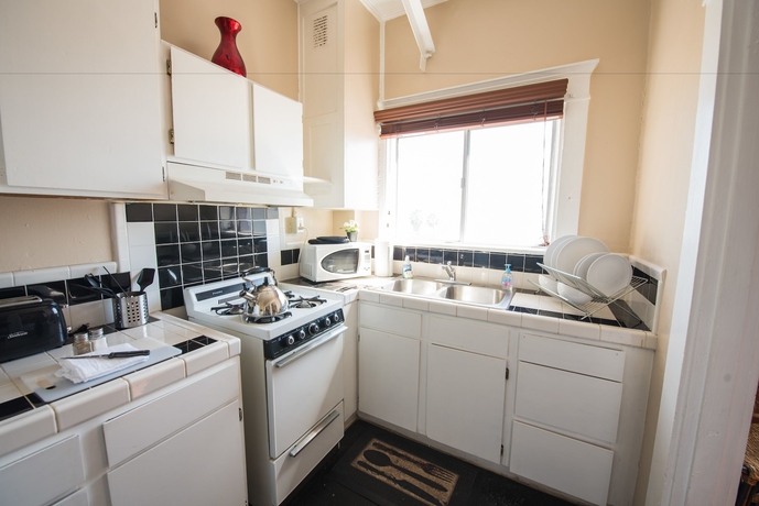 Imagen de la habitación del Hotel Ellison Suites. Foto 5