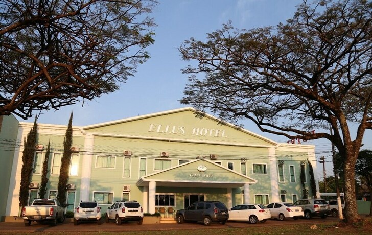 Imagen general del Hotel Ellus. Foto 1