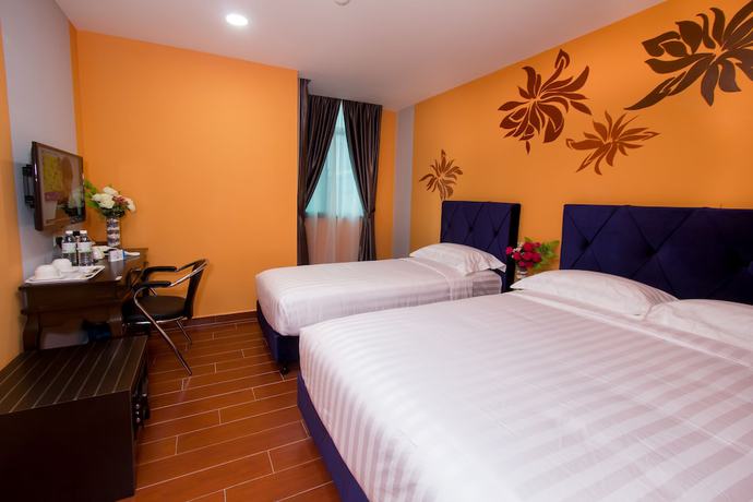 Imagen de la habitación del Hotel Elmark. Foto 9