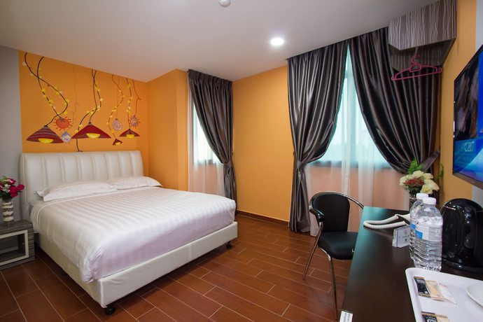 Imagen de la habitación del Hotel Elmark. Foto 11