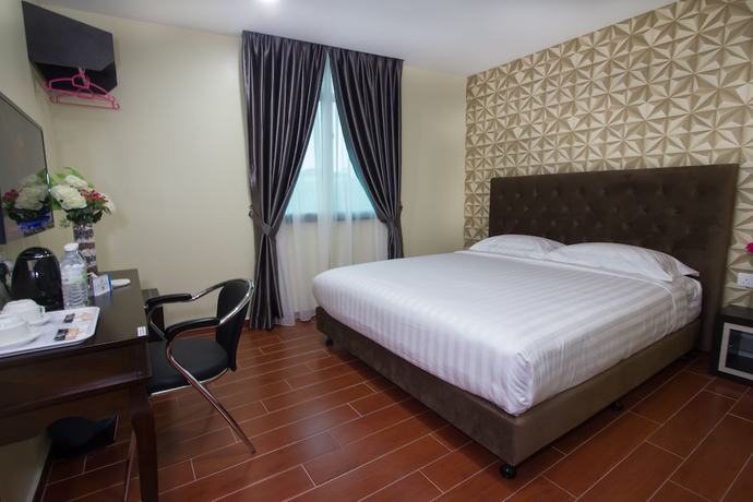 Imagen de la habitación del Hotel Elmark. Foto 14