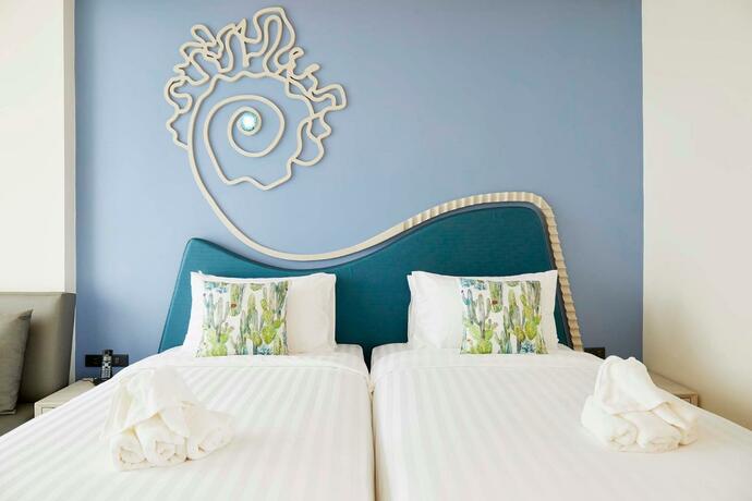 Imagen general del Hotel Elmas Cha Am Design. Foto 5