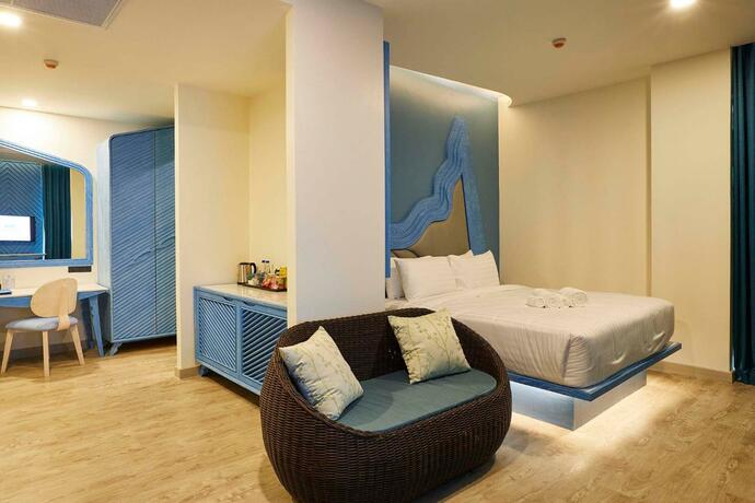 Imagen general del Hotel Elmas Cha Am Design. Foto 15