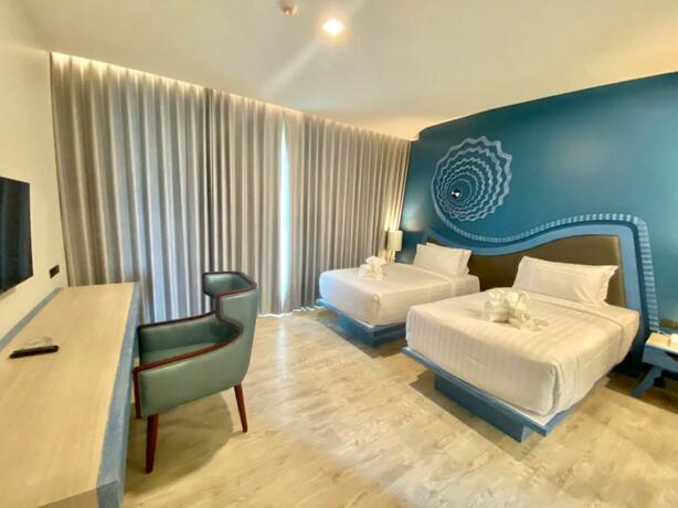 Imagen general del Hotel Elmas Cha Am Design. Foto 35