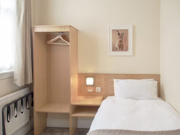 Imagen de la habitación del Hotel Elmdon Lodge. Foto 9
