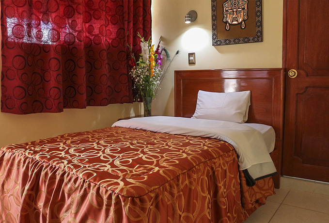 Imagen de la habitación del Hotel Elmer-z. Foto 7