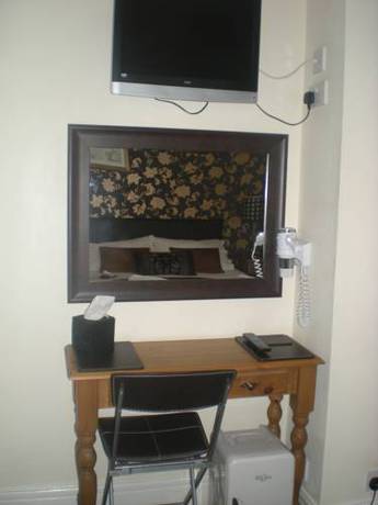 Imagen de la habitación del Hotel Elmswood Guest House. Foto 9
