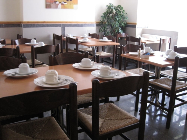 Imagen del bar/restaurante del Hotel Elmwood. Foto 6