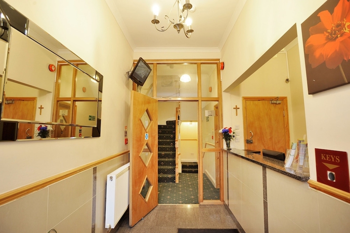 Imagen de los interiores del Hotel Elmwood, Londres. Foto 19