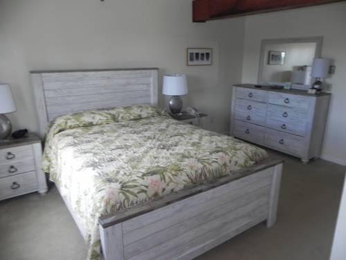 Imagen de la habitación del Hotel Elmwood Resort. Foto 14