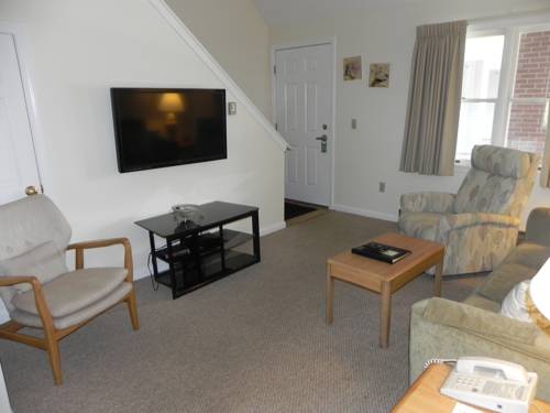 Imagen de la habitación del Hotel Elmwood Resort. Foto 16