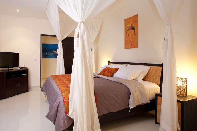 Imagen de los interiores del Hotel Elok Villas. Foto 15
