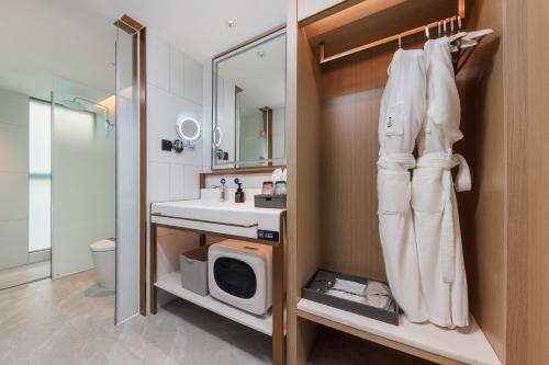 Imagen general del Hotel Elong Shenzhen South China City. Foto 12