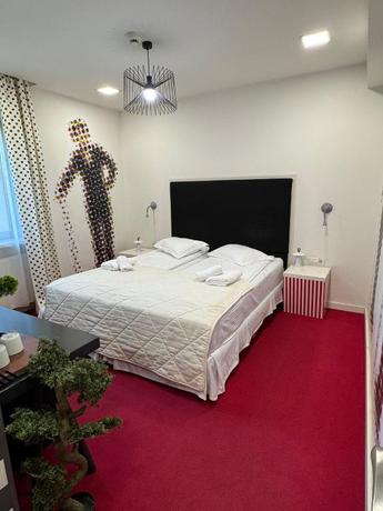 Imagen de la habitación del Hotel Eloom. Foto 2