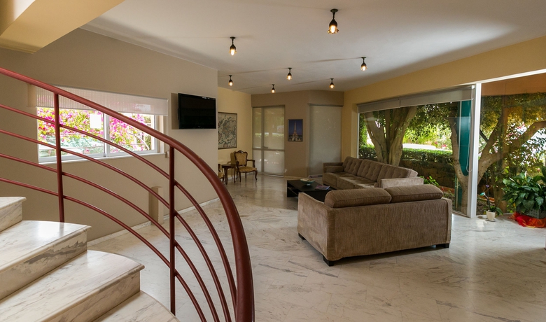 Imagen de los interiores del Hotel Elotia. Foto 16