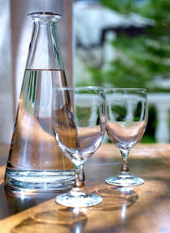 Imagen de los interiores del Hotel Elotis Suites. Foto 6