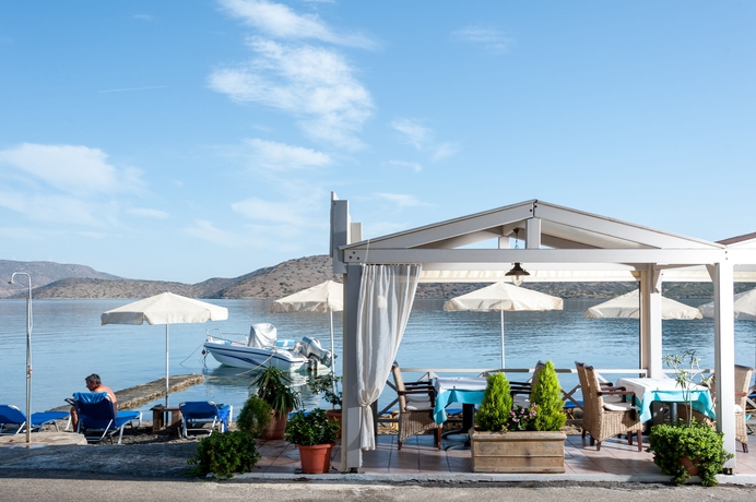 Imagen de los exteriores del Hotel Elounda Akti Olous - Adults Only. Foto 12