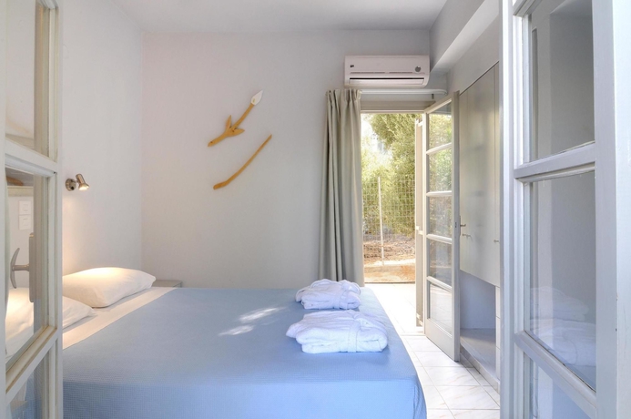 Imagen de los exteriores del Hotel Elounda Garden Suites. Foto 6