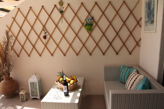 Imagen de los interiores del Hotel Elounda Olive Garden Studios. Foto 14