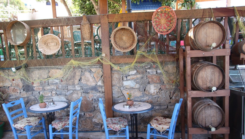 Imagen del bar/restaurante del Hotel Elounda Water Park Residence. Foto 3