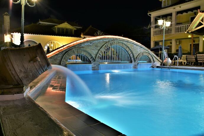 Imagen general del Hotel Elpida, Alikanas. Foto 6