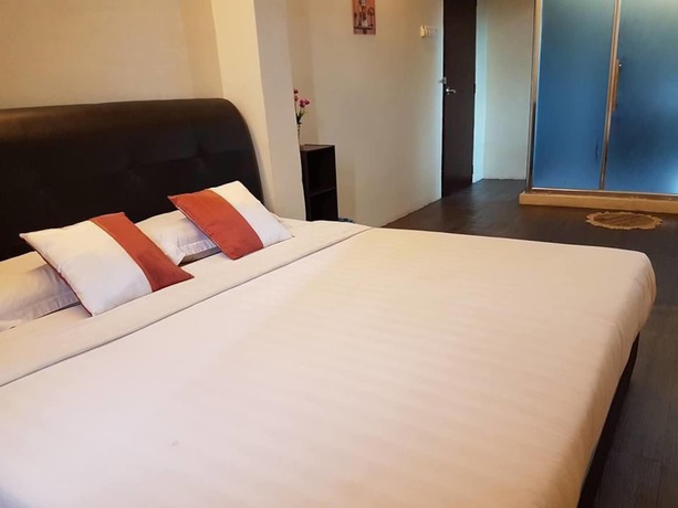 Imagen de los interiores del Hotel El-ray. Foto 10