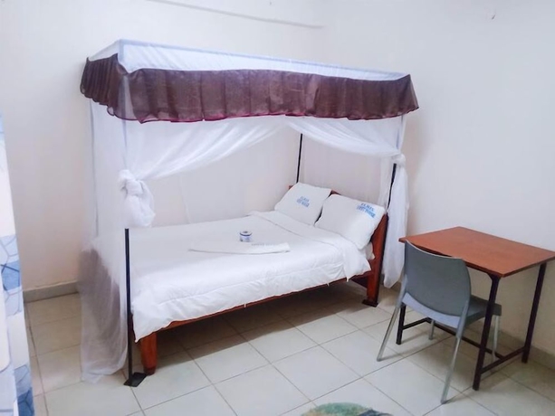 Imagen de la habitación del Hotel Elris Guest House and. Foto 8