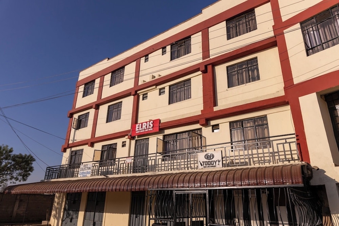 Imagen general del Hotel Elris Guest House and. Foto 2