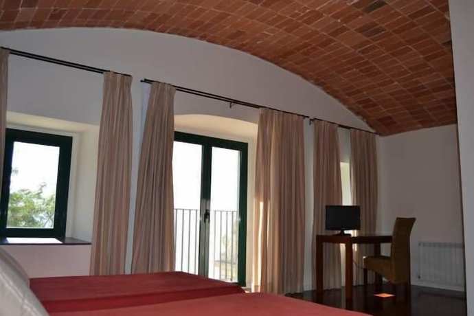 Imagen de la habitación del Hotel Els Angels and Restaurant Girona. Foto 10