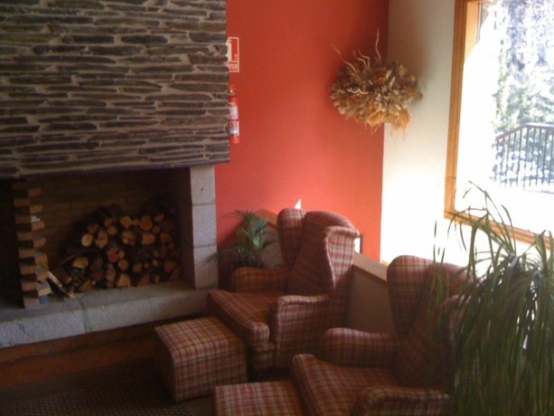 Imagen de los interiores del Hotel Els Avets. Foto 7