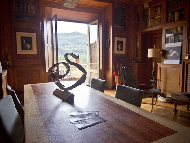 Imagen de los interiores del Hotel Els Jardins De La Martana. Foto 7