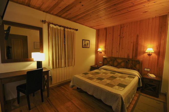 Imagen de la habitación del Hotel Els Puis. Foto 6