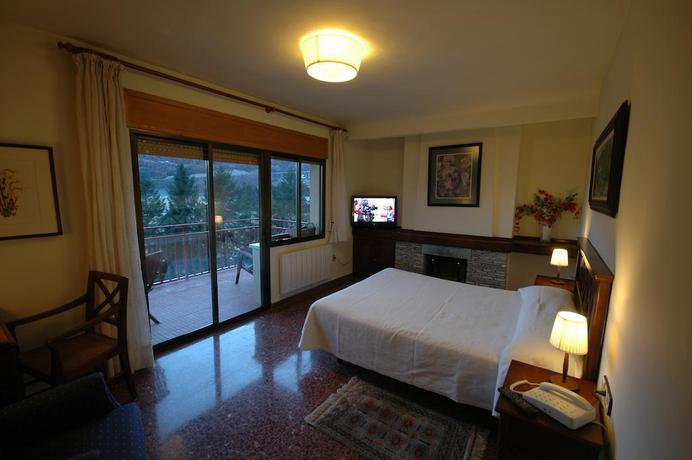 Imagen de la habitación del Hotel Els Puis. Foto 8