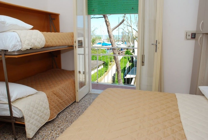 Imagen de la habitación del Hotel Elsa, Cervia. Foto 12